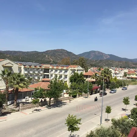 Apart Otel Manolya