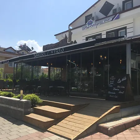 Manolya Apart Otel