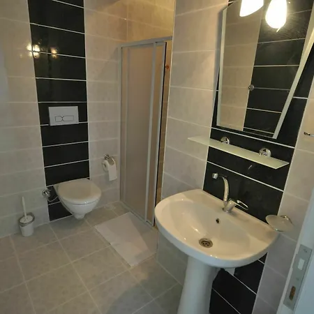 Aparthotel Manolya 3*